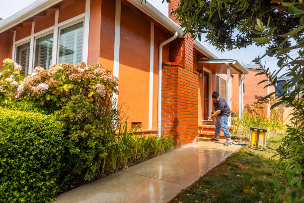 Best Deck Pressure Washing  in Mystic, CT